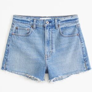 A&F Annie High Rise Short NWT